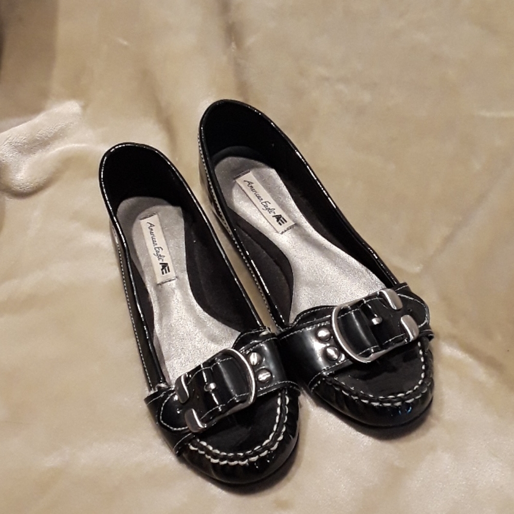 A&E flats in size 7
